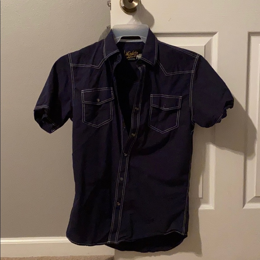 Navy blue shirt sleeve button shirt